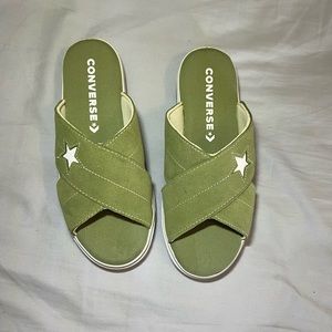 Converse one star khaki green platform sandals size 7